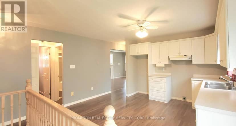 7410 Trinity Court — photo 19 of 32