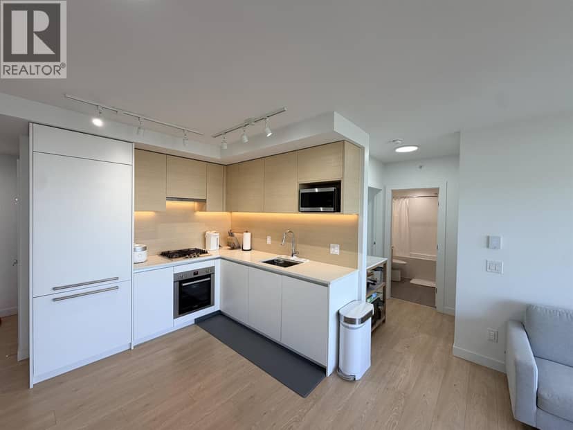 1704 652 WHITING WAY, Coquitlam, photo 3