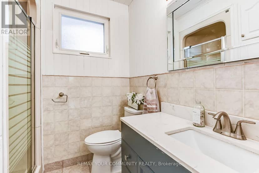53 Glory Crescent — photo 15 of 32