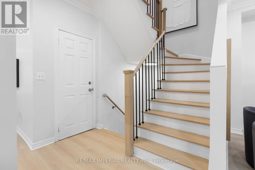 44 Hawkview Boulevard — photo 24 of 40