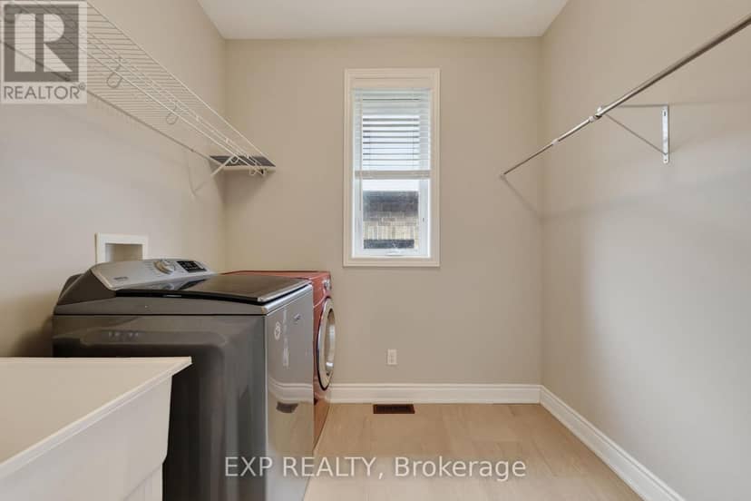 28 Singleton Street — photo 11 of 40