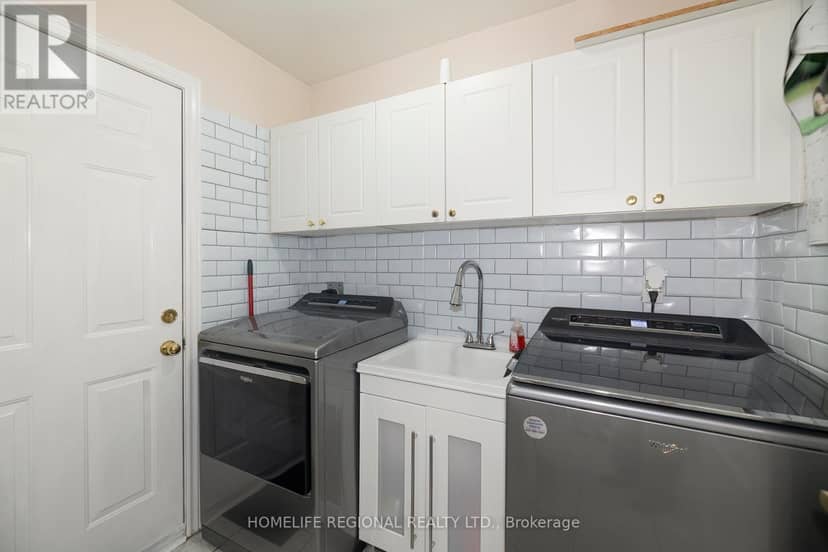 40 Arnold Crescent — photo 20 of 24