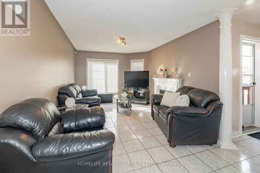 40 Arnold Crescent — photo 8 of 24