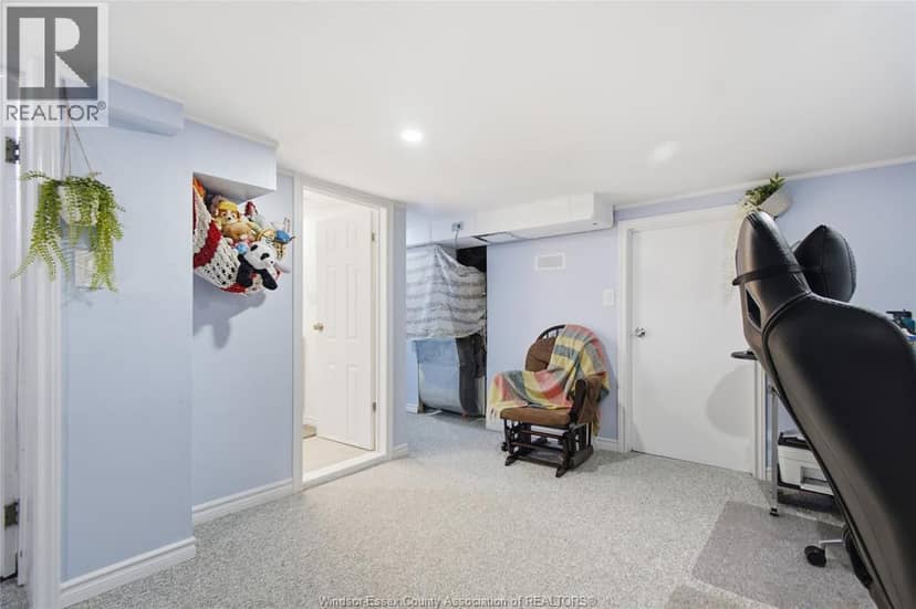 1351 Francois Road — photo 31 of 39