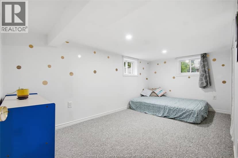 1351 Francois Road — photo 33 of 39