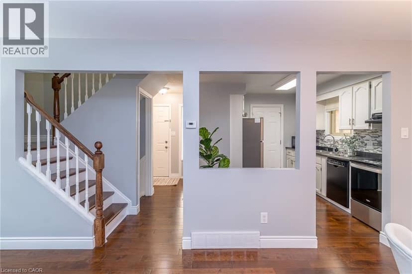 543 DRUMMERHILL Crescent, Waterloo, photo 7
