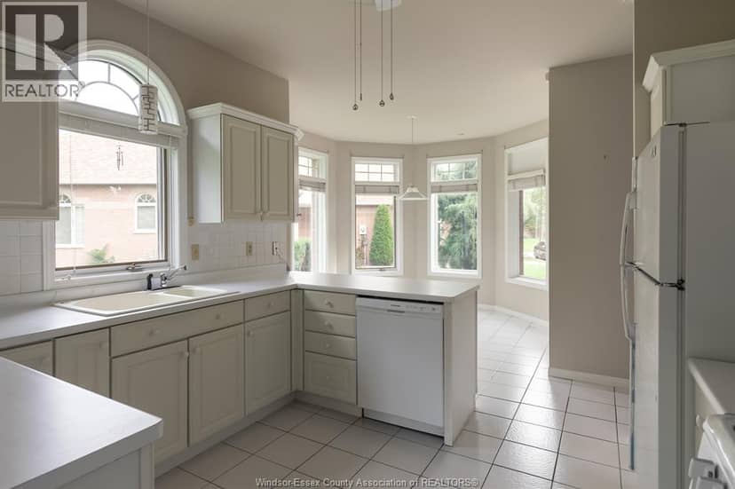 4653 Dali COURT — photo 5 of 40