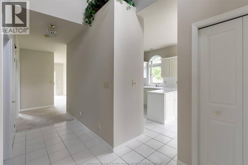 4653 Dali COURT — photo 4 of 40