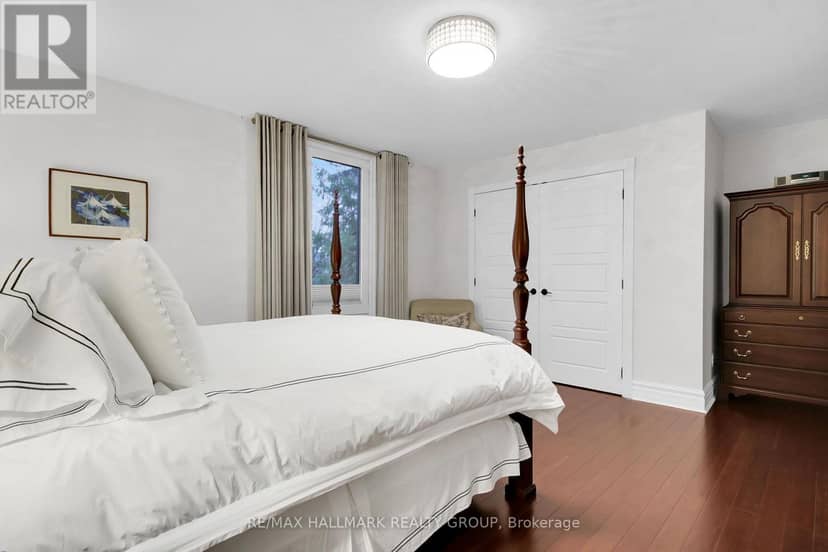 24 Morris Street — photo 15 of 33