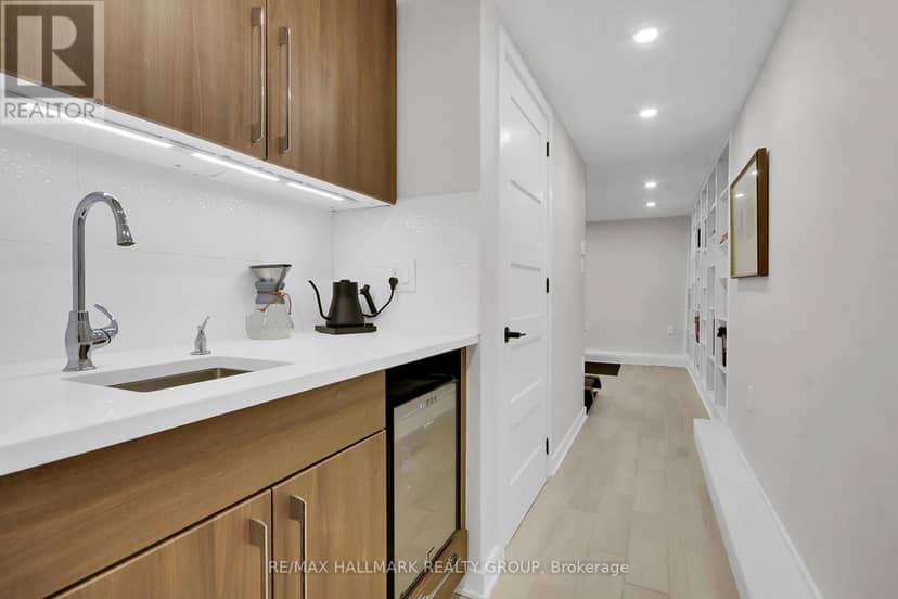 24 Morris Street — photo 23 of 33