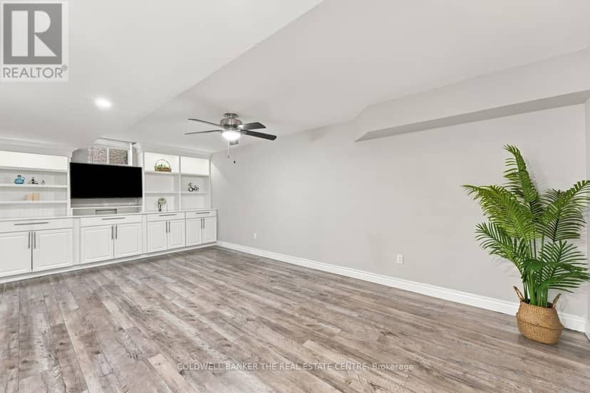 25 Manor Forest Road — photo 29 of 32