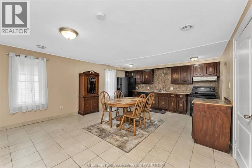 39 McGeorge Street — photo 15 of 33
