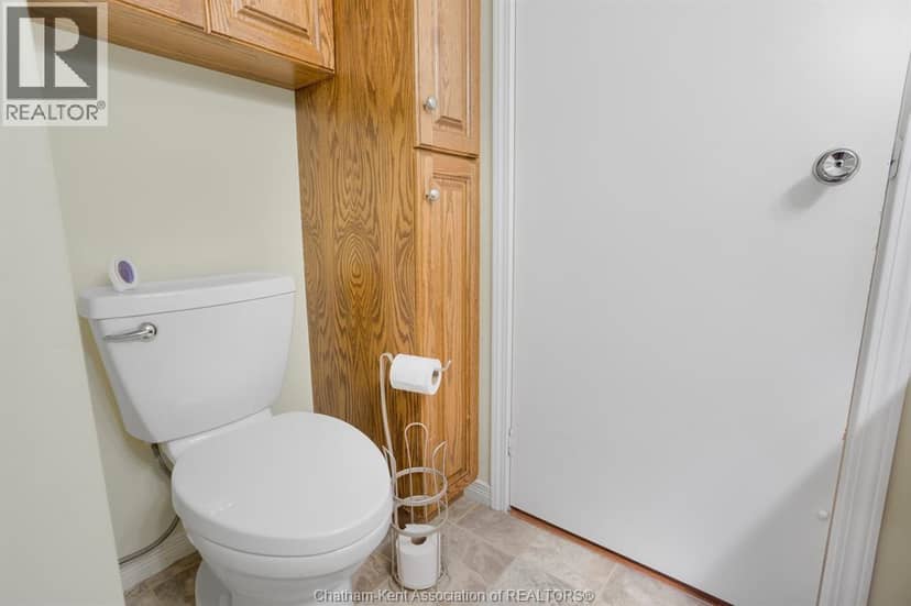 22220 Charing Cross ROAD Unit# 8 — photo 19 of 27