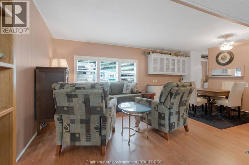 22220 Charing Cross ROAD Unit# 8, Chatham, photo 7
