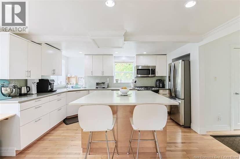 155 Victoria Road — photo 17 of 40