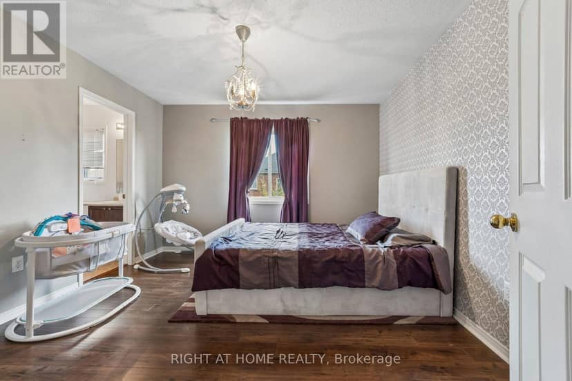 13 Weston Crescent — photo 24 of 40