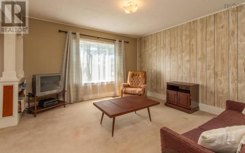 4596 Highway 1 — photo 16 of 29