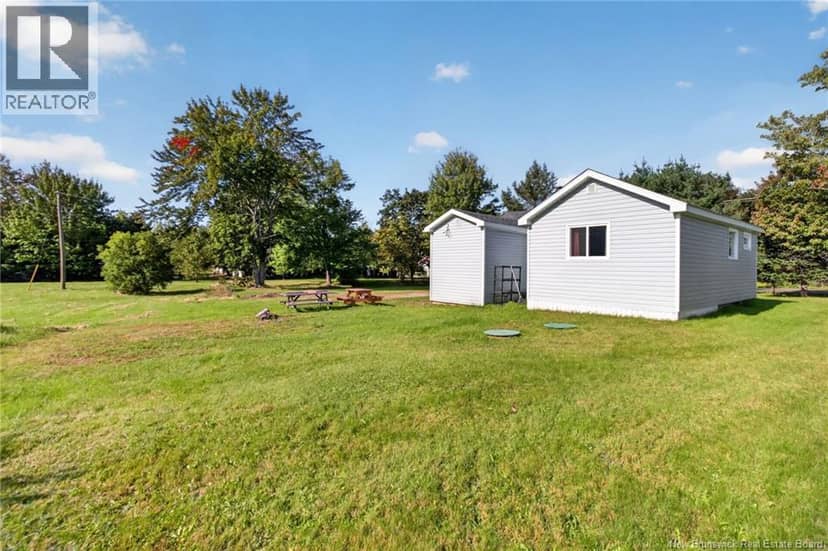 14 Salisbury Back Road — photo 21 of 31