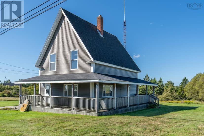 1435 Main Shore Road — photo 2 of 32