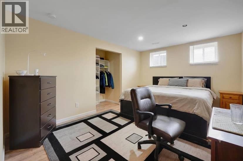 2714 74 Avenue SE, Calgary, photo 6