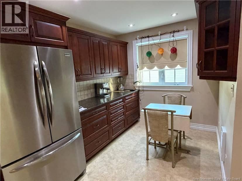 36 Lindsay, Riverview, photo 5