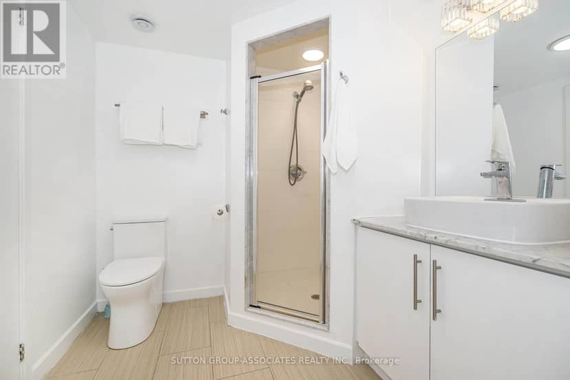 PH7 - 539 Jarvis Street — photo 23 of 40
