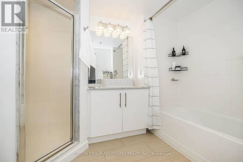 PH7 - 539 Jarvis Street — photo 25 of 40