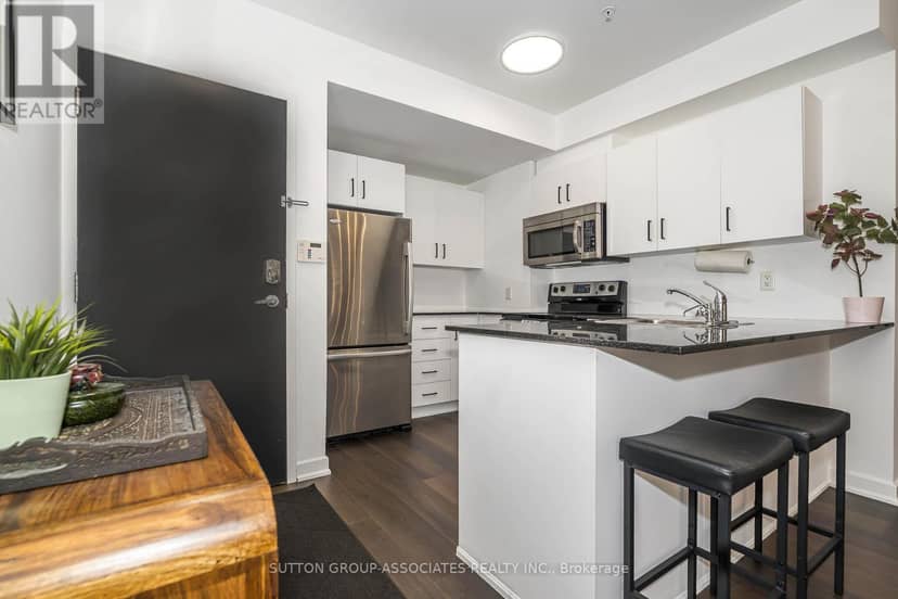 PH7 - 539 Jarvis Street, Toronto, photo 3