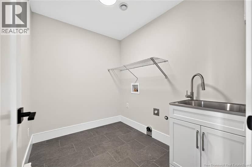 39 Ardoise Street — photo 11 of 20