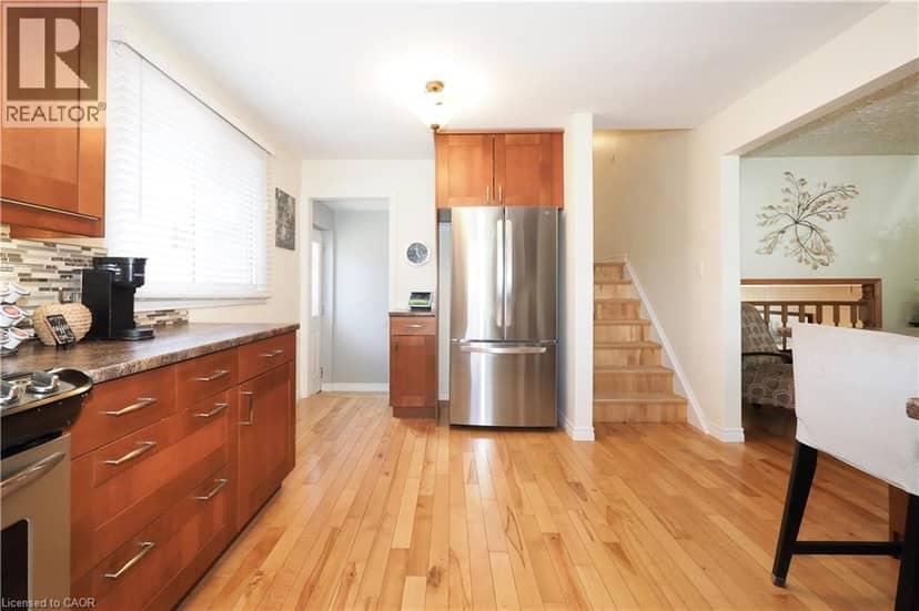 59 BAKERSFIELD Drive — photo 14 of 36