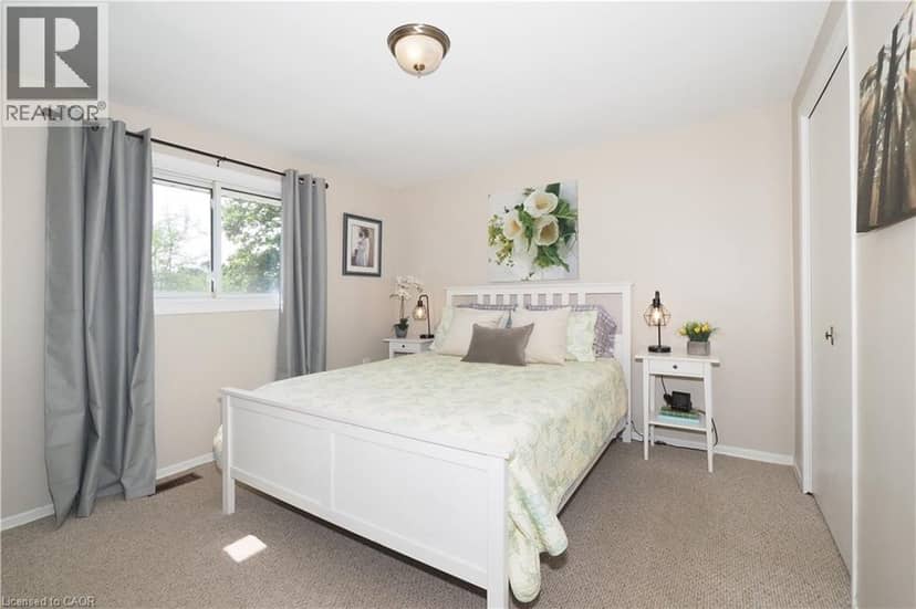 59 BAKERSFIELD Drive — photo 15 of 36