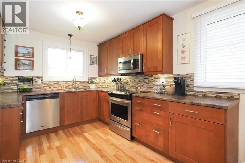 59 BAKERSFIELD Drive — photo 12 of 36