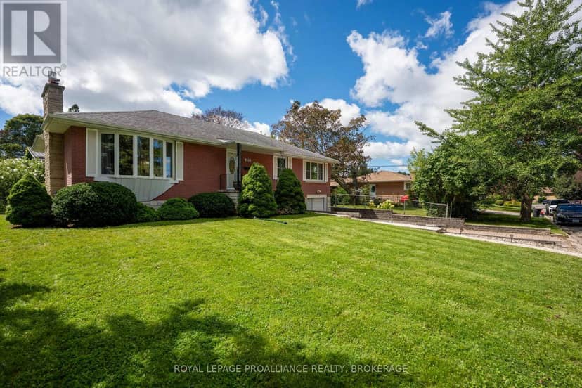 302 Arrowhead Place, Kingston, photo 2