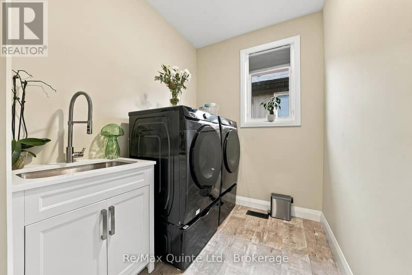 61 Hastings Park Drive — photo 20 of 40