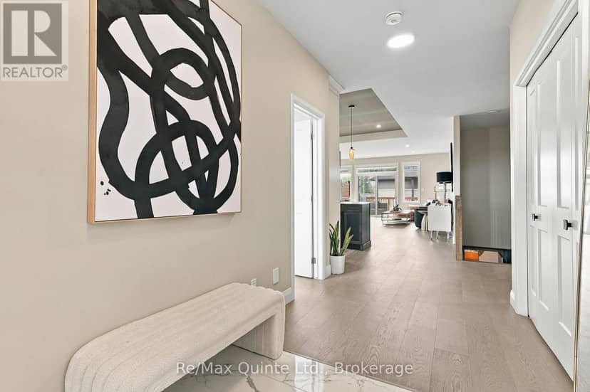 61 Hastings Park Drive, Belleville, photo 8