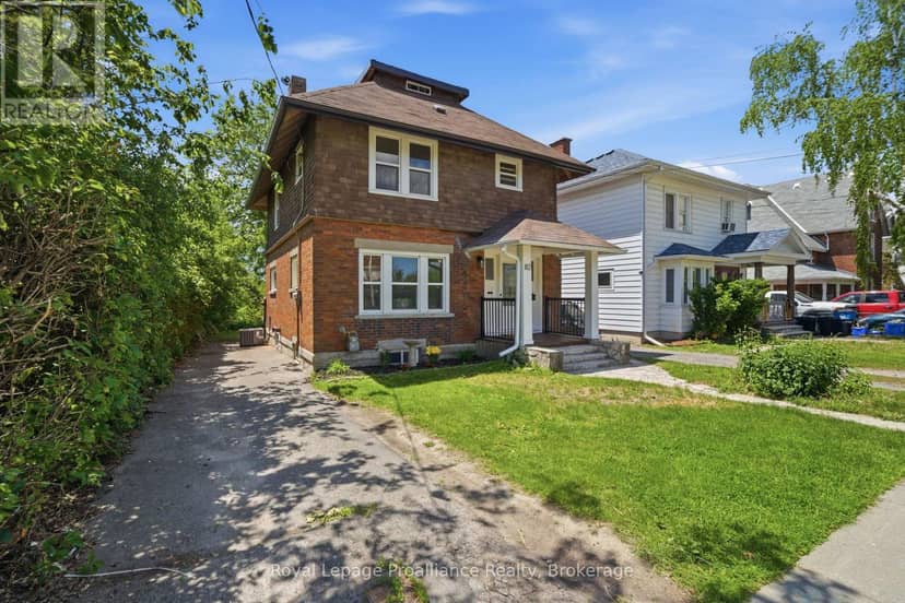 82 Marmora Street — photo 1 of 40