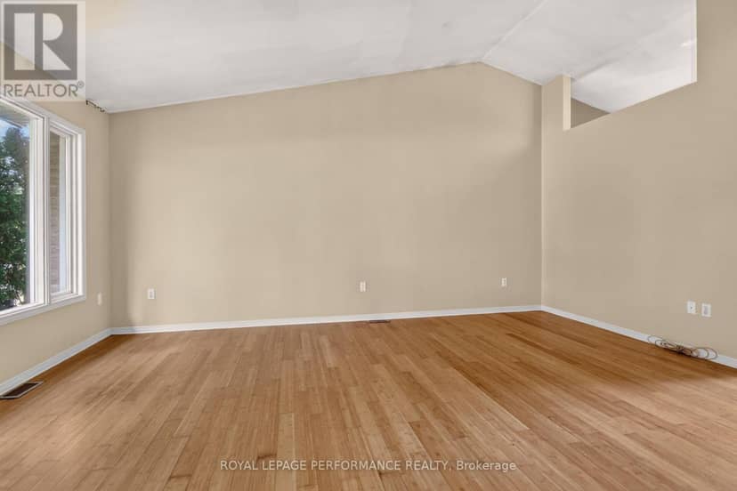 508 Maley Street, North Grenville, photo 7