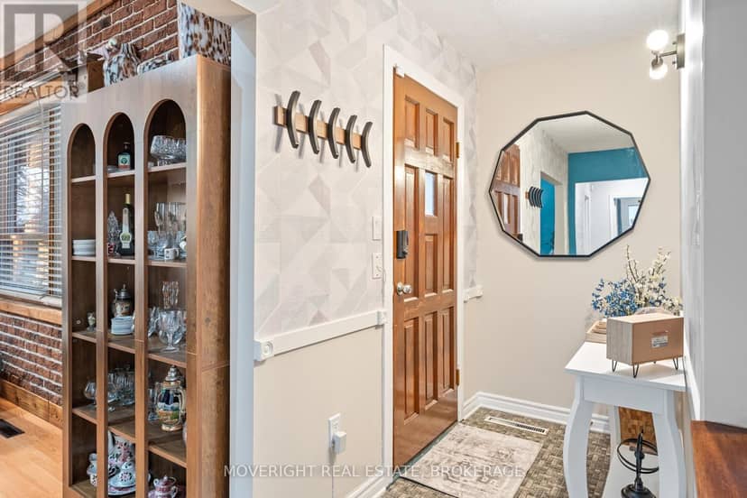 618 Lincoln Street — photo 6 of 27