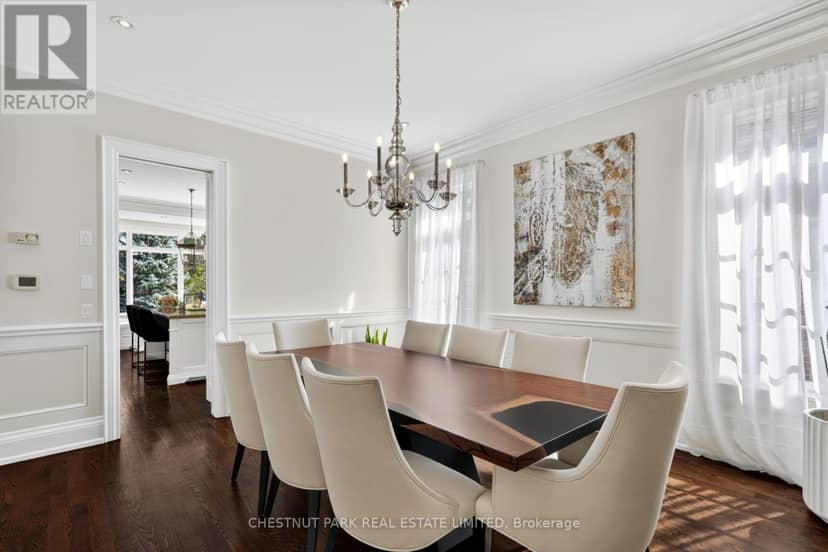 179 Yonge Boulevard — photo 7 of 40