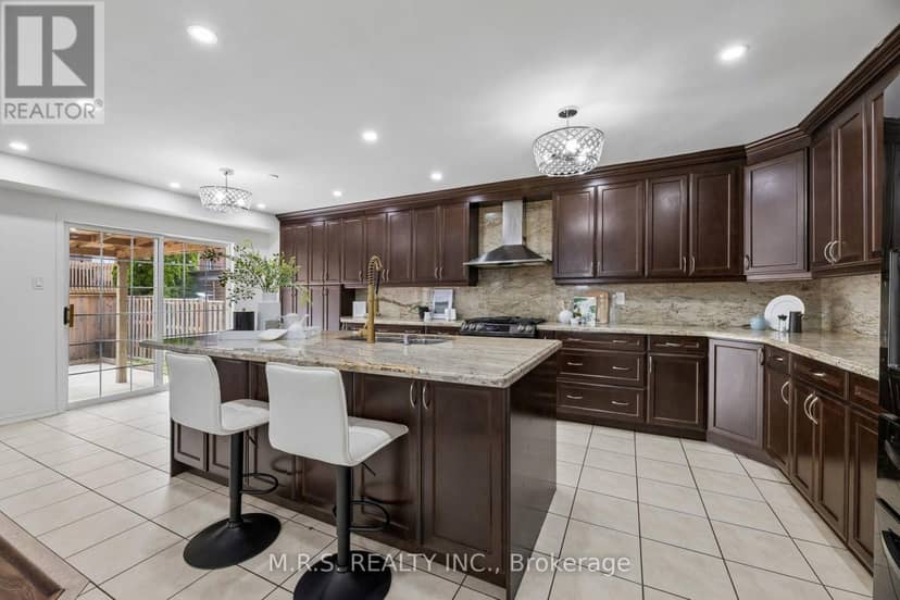 1408 Aldergrove Court — photo 11 of 40