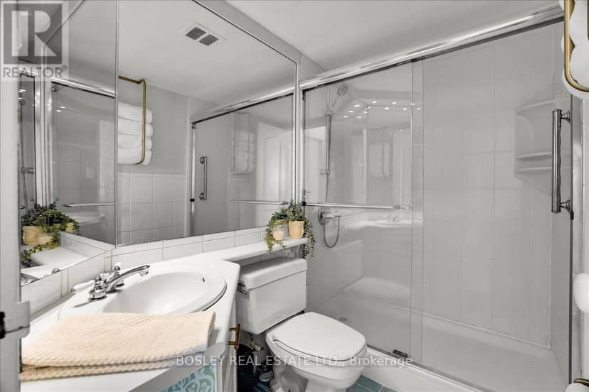 1102 - 1145 Logan Avenue — photo 16 of 18