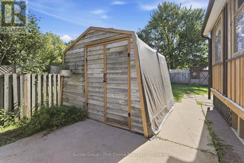146 Jarvis Street S — photo 39 of 40