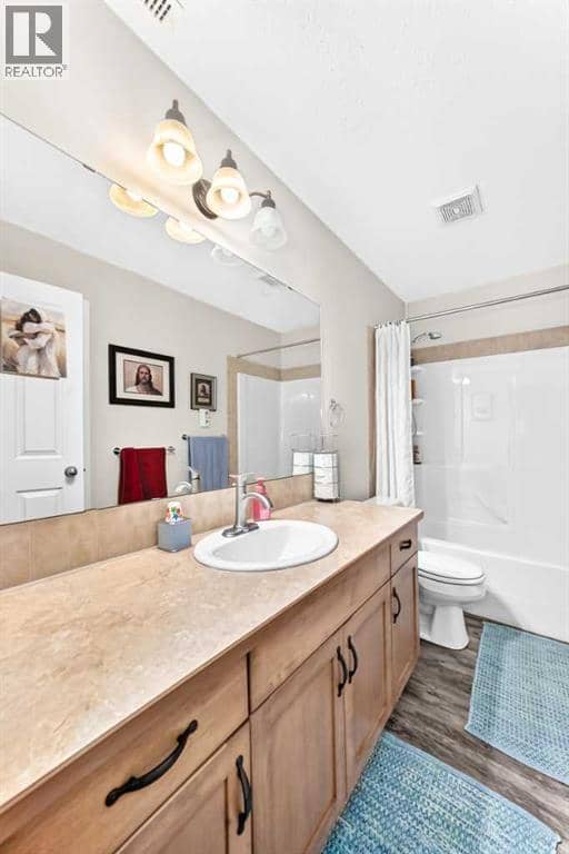 520 Couleesprings Crescent S — photo 15 of 34