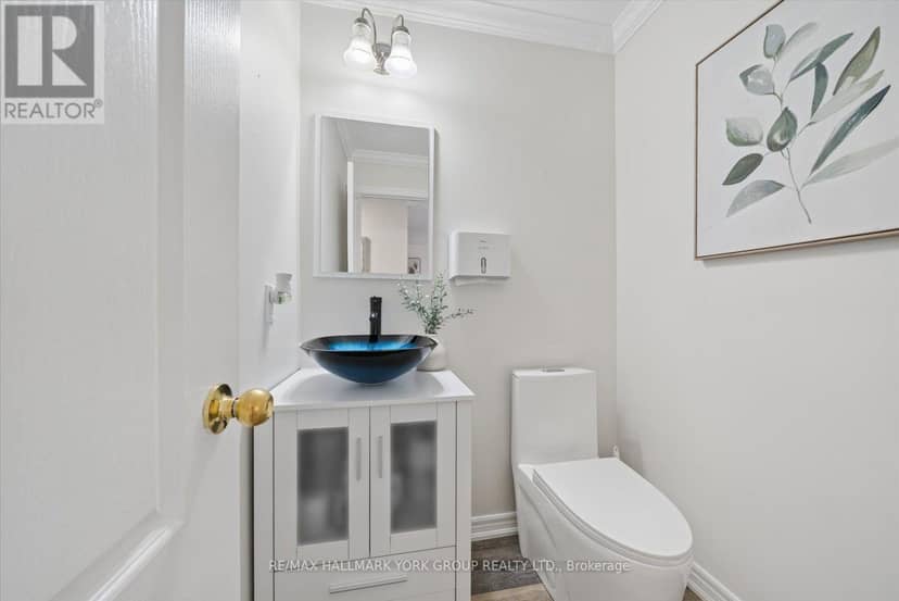 70 Bambi Crescent — photo 17 of 40