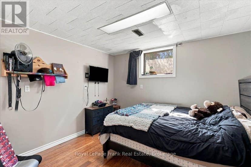 178 Roblin Road — photo 31 of 40