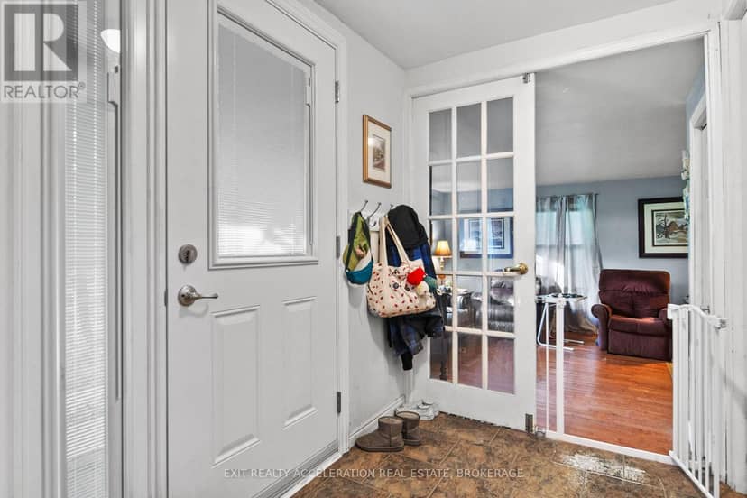 147 Cooks Road — photo 4 of 40