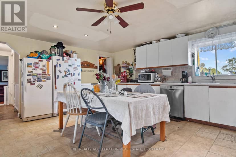 147 Cooks Road — photo 7 of 40