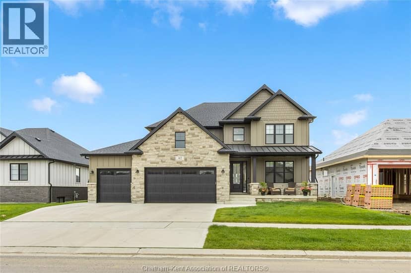 42 Rosewood Crescent — photo 2 of 40