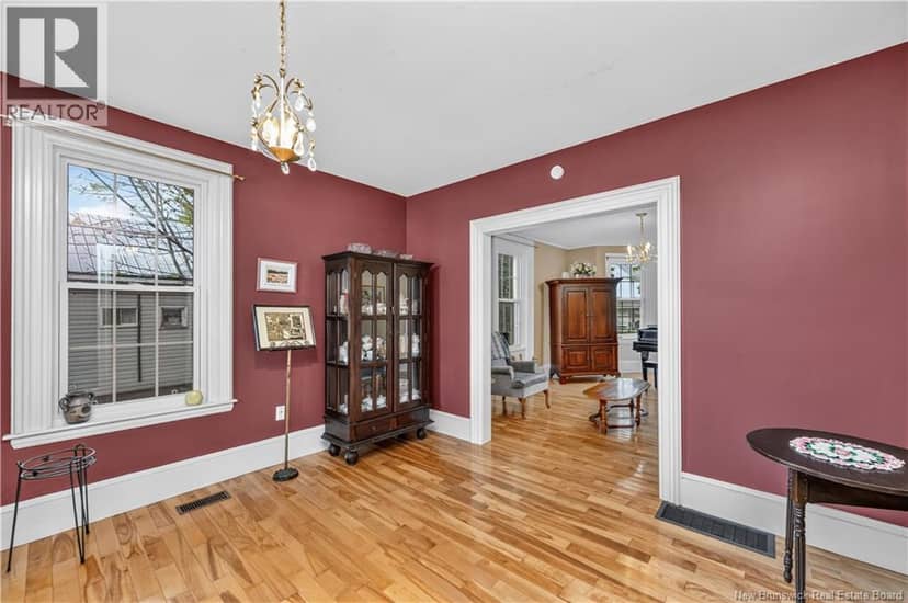 24 Mill St — photo 15 of 40