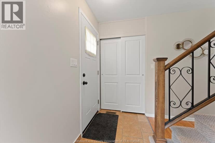 4050 Eden Drive — photo 5 of 40